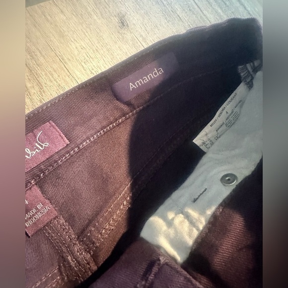 NWT Gloria Vanderbilt Amanda Original Slimming Jean Size 4 Average - Picture 4 of 6